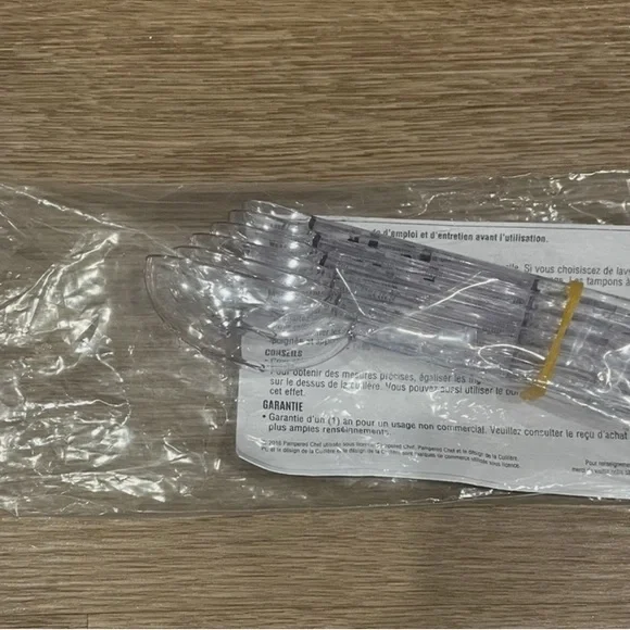 NEW in bag Pampered Chef Clear Measuring Spoon Set - Picture 2 of 4